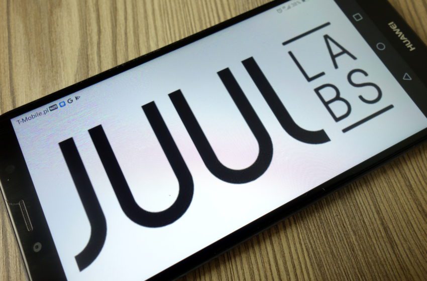  Juul Labs Secures Funding, Plans to Lay Off 400 Staff